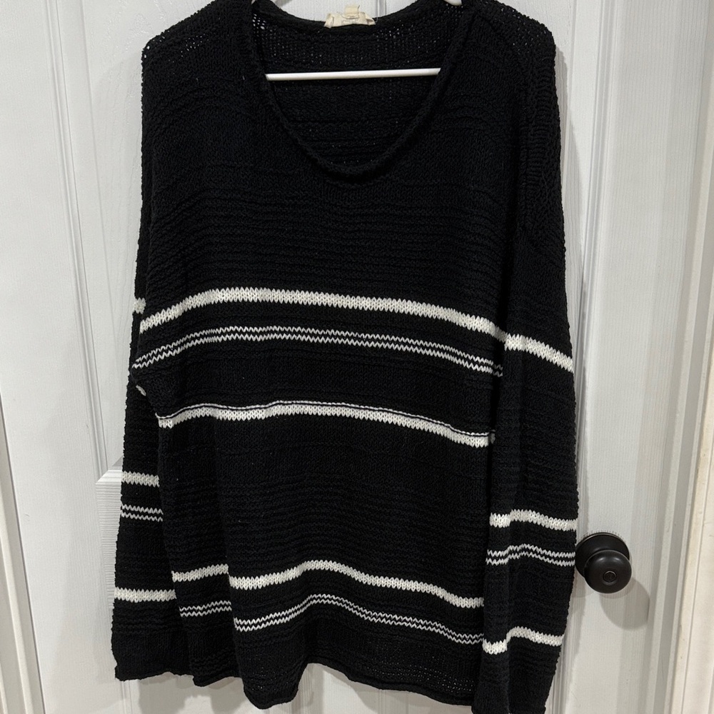 Black and White Striped Women's Sweater